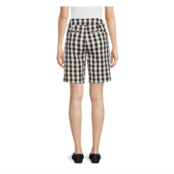 Women's Time and Tru Pull On Bermuda Shorts Black and White Checkered Plaid - Picture 4 of 6